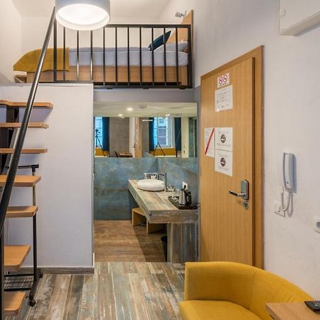 Tcz Wozna Aparthotel Poznań Exteriör bild