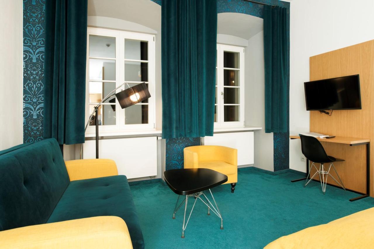 Tcz Wozna Aparthotel Poznań Exteriör bild