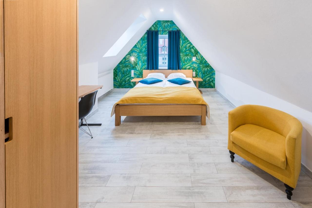 Tcz Wozna Aparthotel Poznań Exteriör bild
