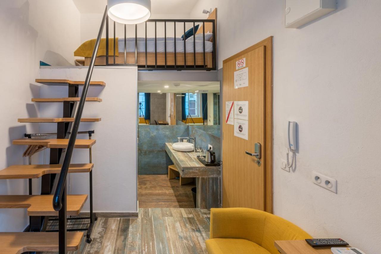 Tcz Wozna Aparthotel Poznań Exteriör bild